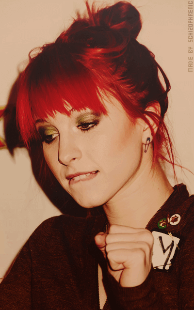 Hayley Williams U3YptLRk_o