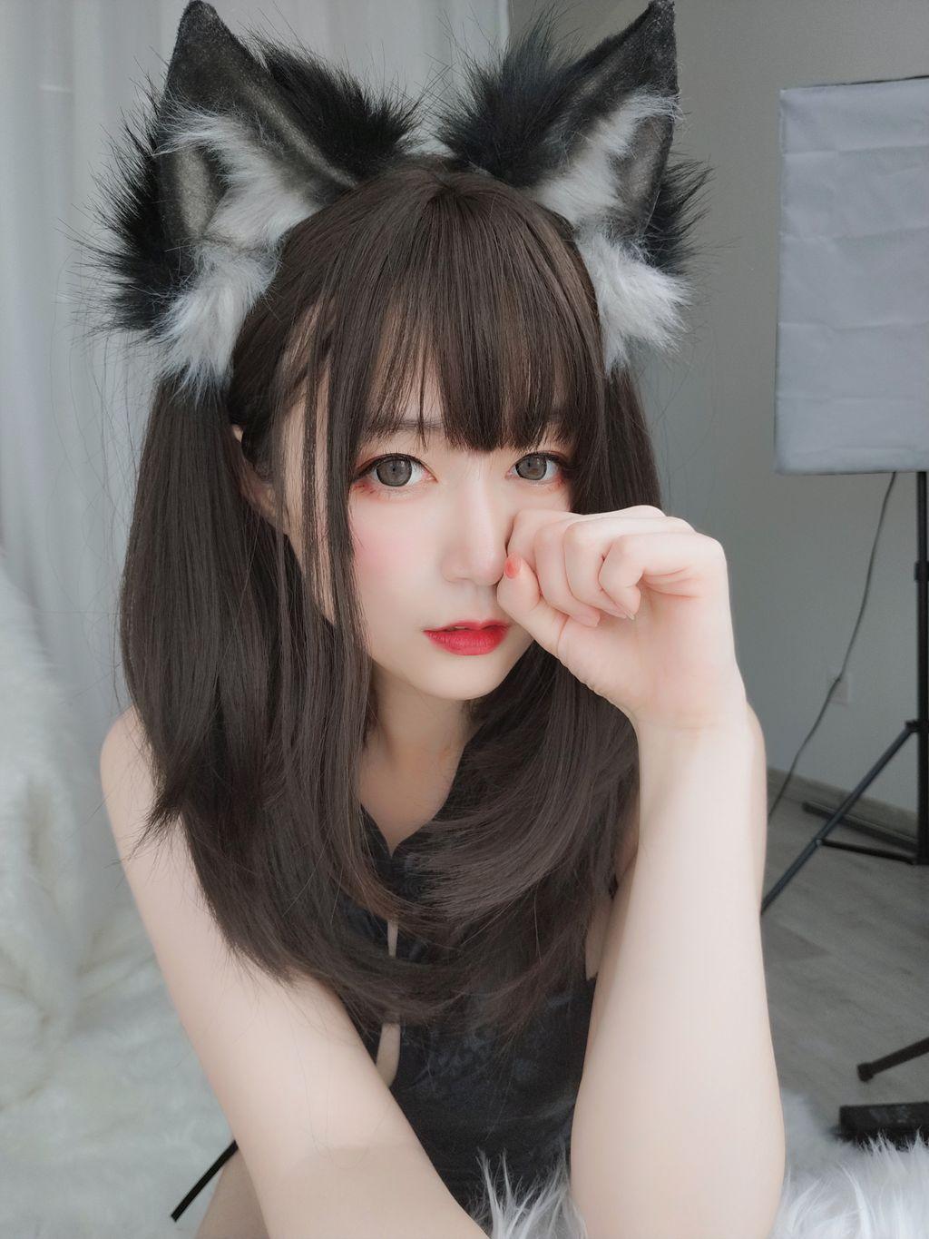 Coser @ 白银 81: 小黑 狼 (104 photos)(58)