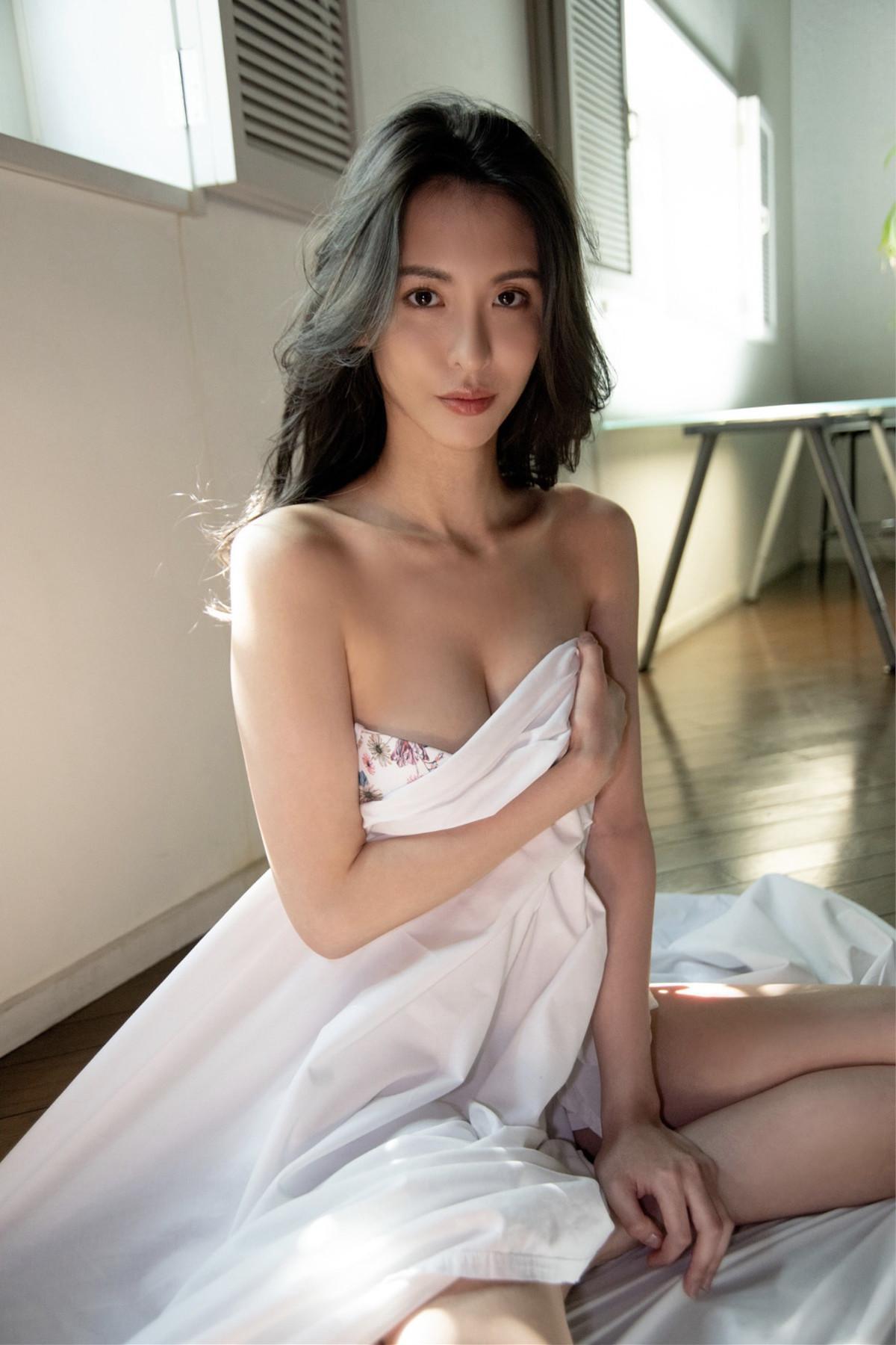 Sena Natsuki 奈月セナ, FLASHデジタル写真集 「Gカップ舞い戻る」 Set.02(21)