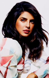 Priyanka Chopra OdldpsO5_o