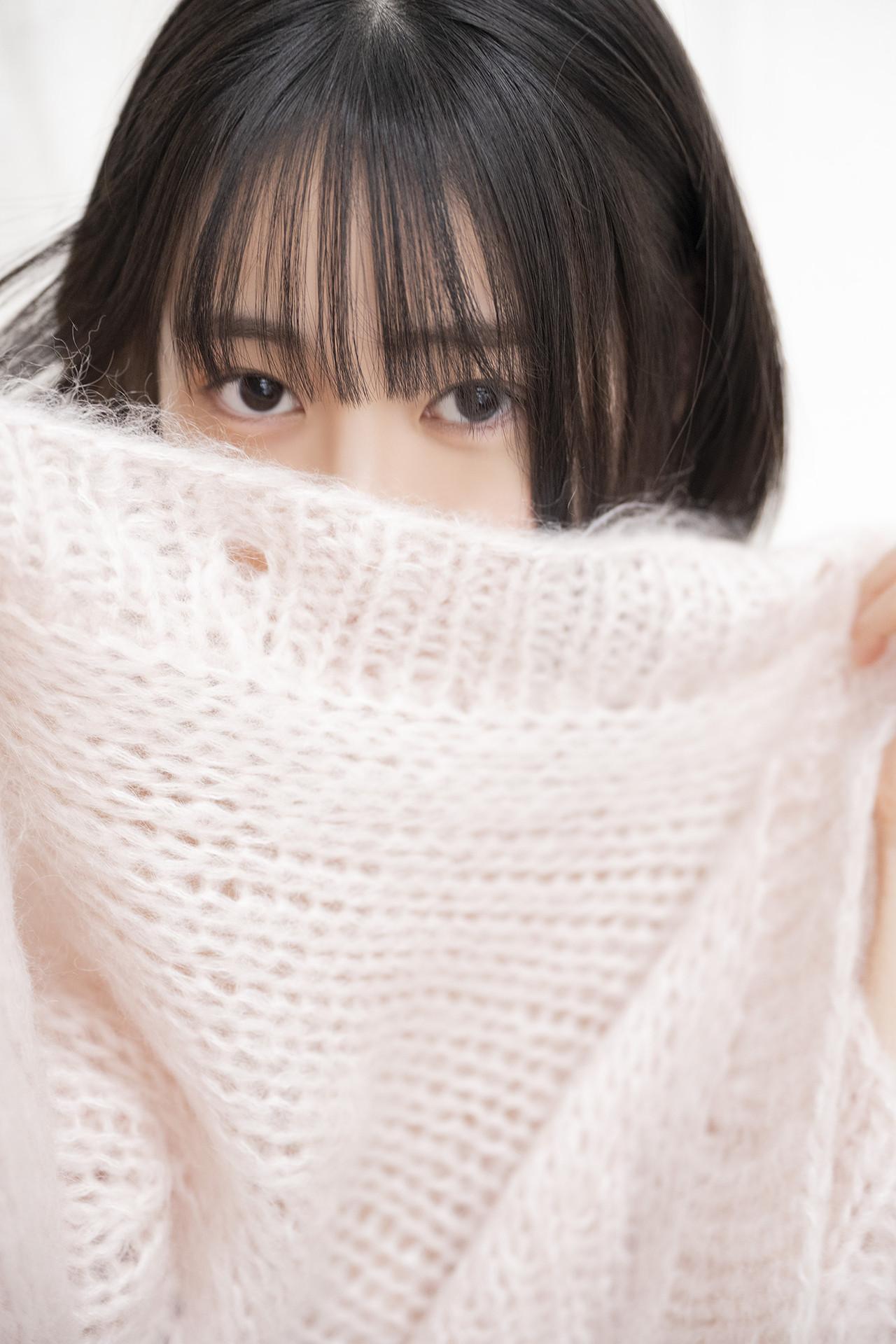 Miu Shirahama 白濱美兎, 漫画アクションデジタル写真集 「Pure White」 Set.01(11)