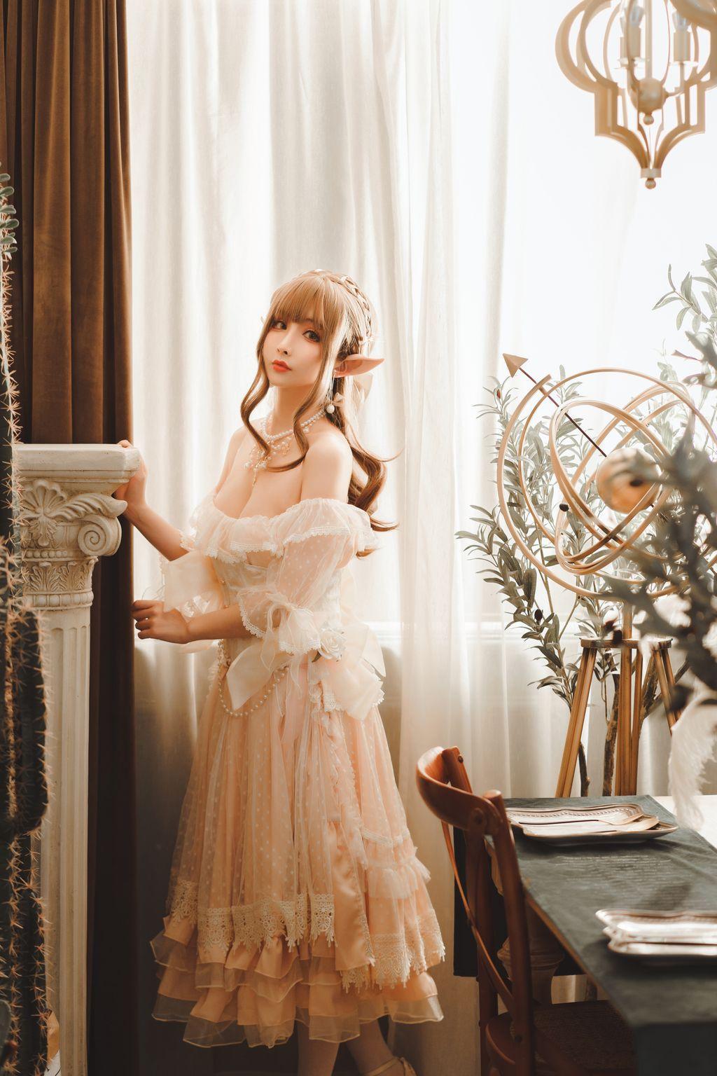 Coser@rioko凉凉子 Vol.043: 精灵姐姐 (31 photos )(22)
