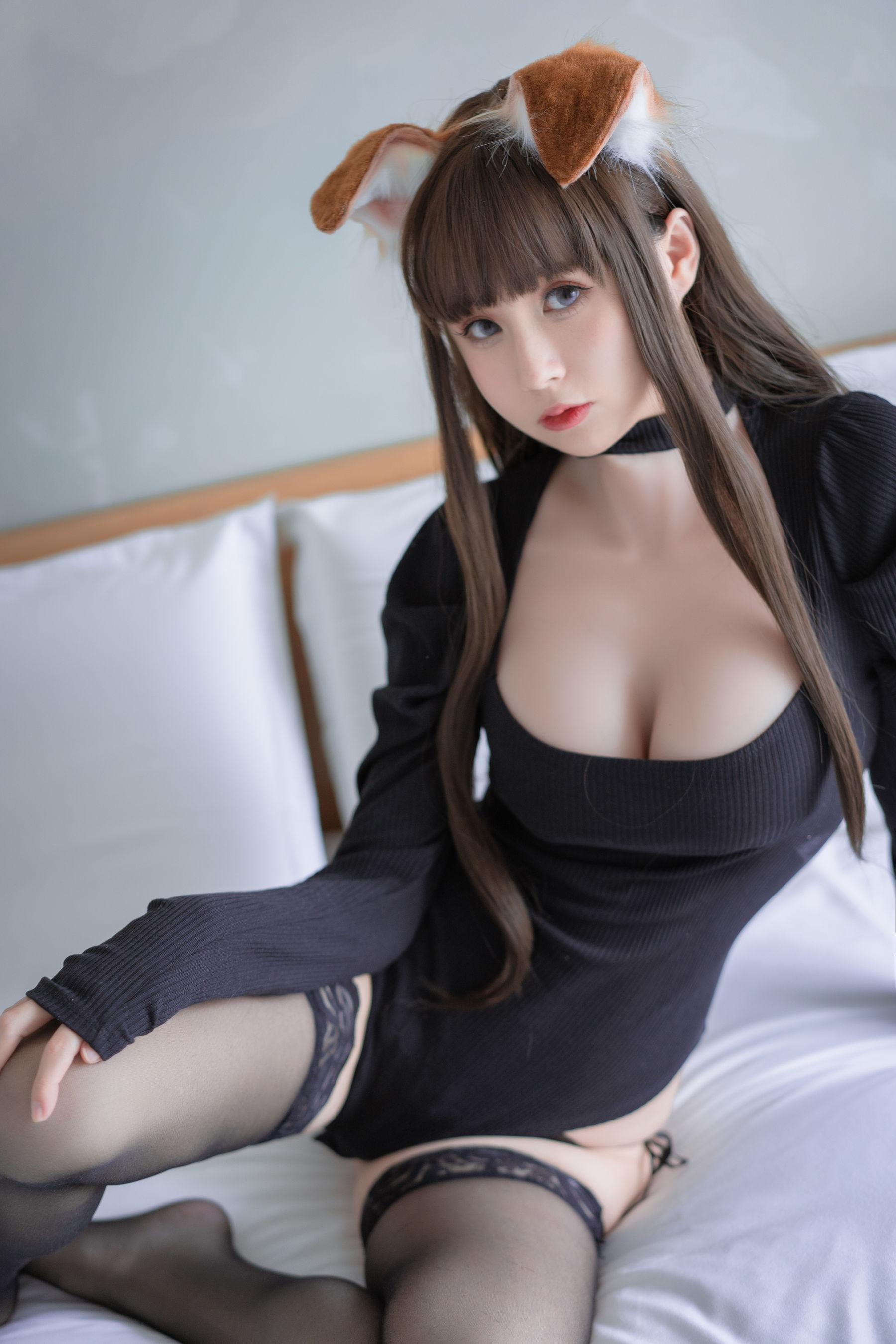 [Cosplay] 西园寺南歌 – 折耳犬黑色连体衣 写真套图(6)