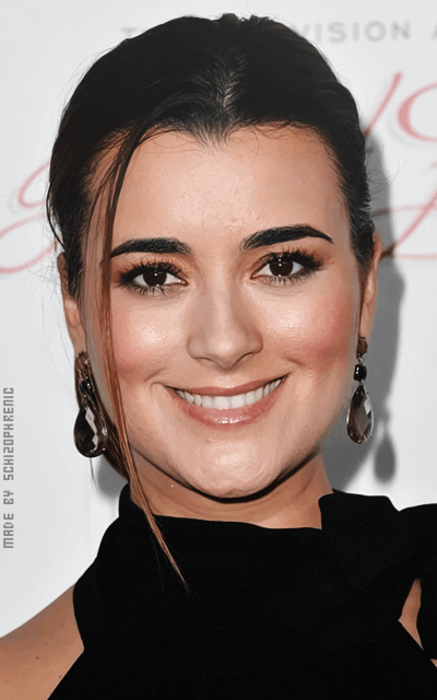 Cote de Pablo J3gSqCPi_o