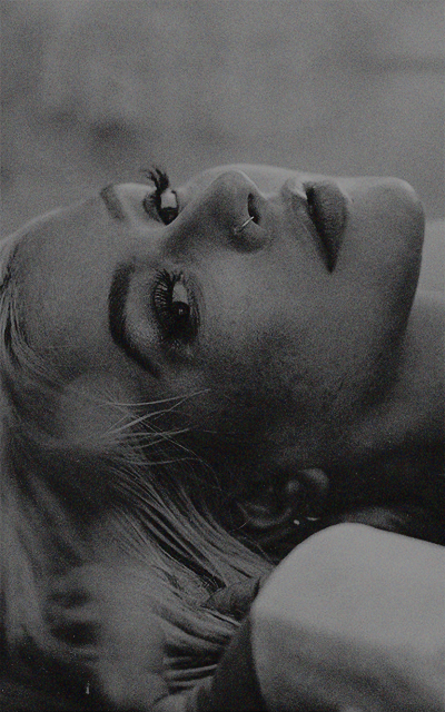 blondynka - Christina Aguilera Eka69RVl_o