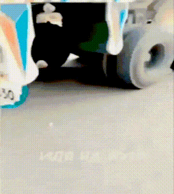 ASSORTED AWESOME GIFS 9 SY6BapWD_o