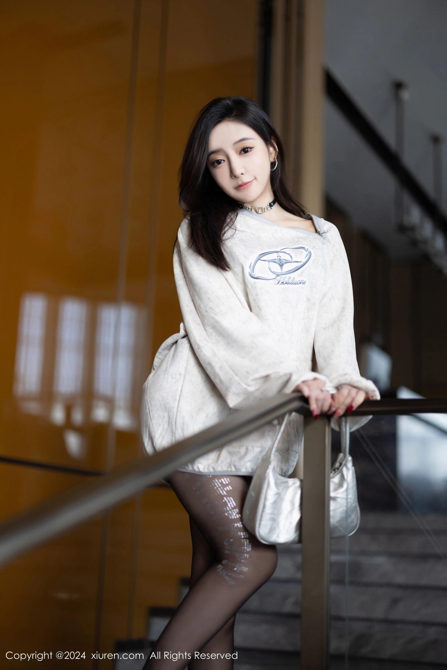 秀人网 Vol. 8135 王馨瑶yanni(3)