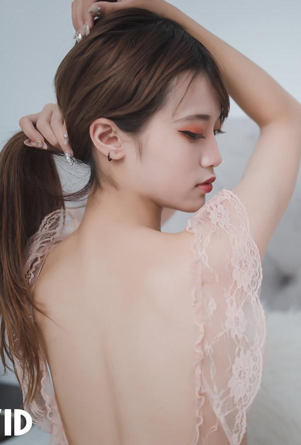 JVID写真-绝美巨乳芳语无圣光套图(8)