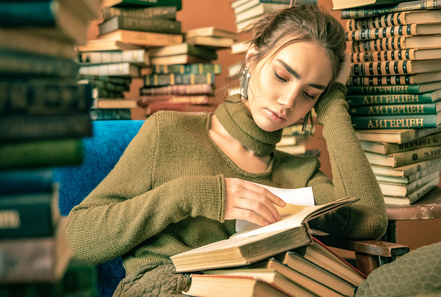 Bookworm / Anna Palaguto by Ilya Blinov Bookworm / Anna Palaguto by Ilya Blinov