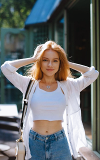 Julia Adamenko Aa0gnJSn_o