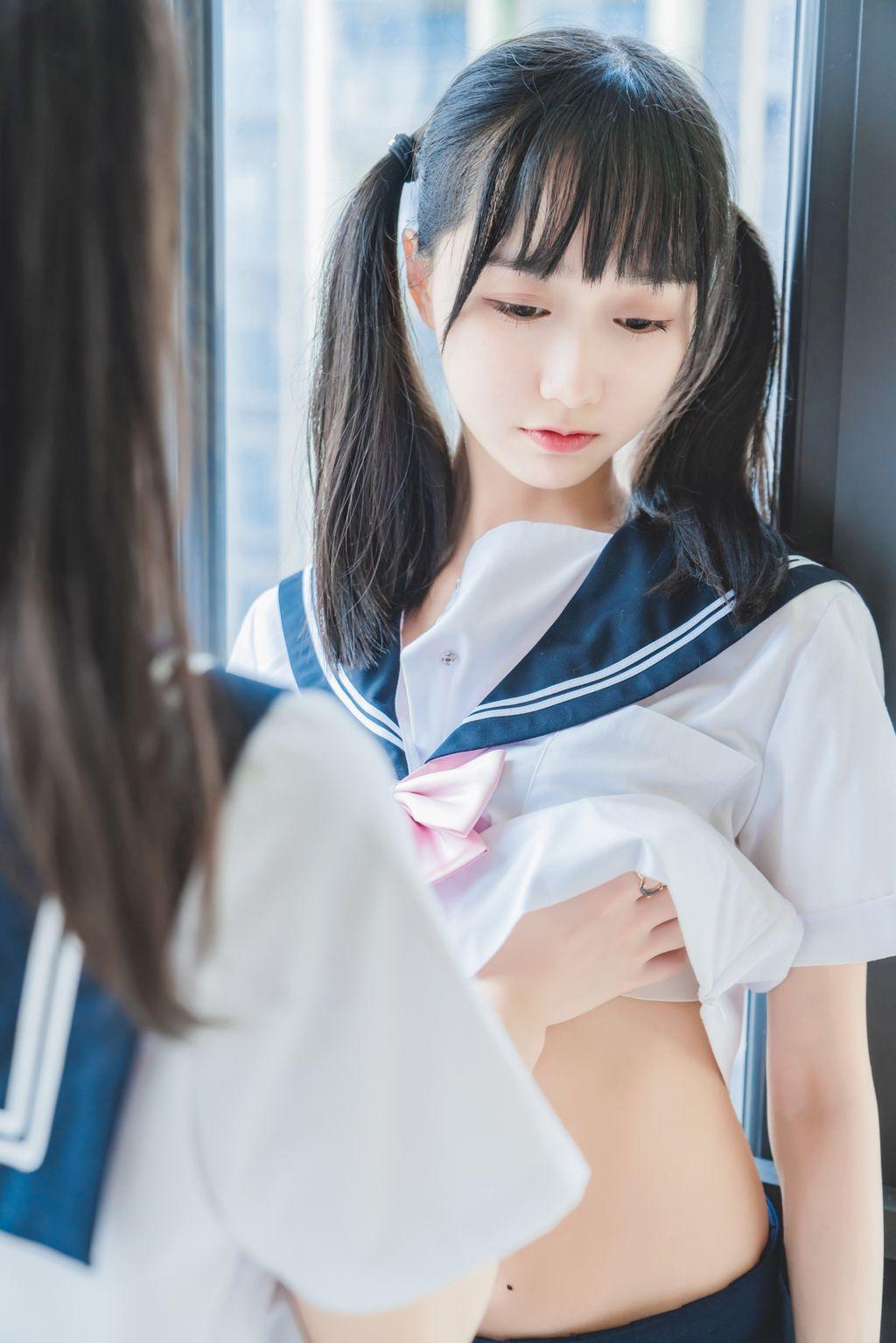 Coser @ 桜 桃 喵 Vol.047: 制服 双子 (38 photos)(8)