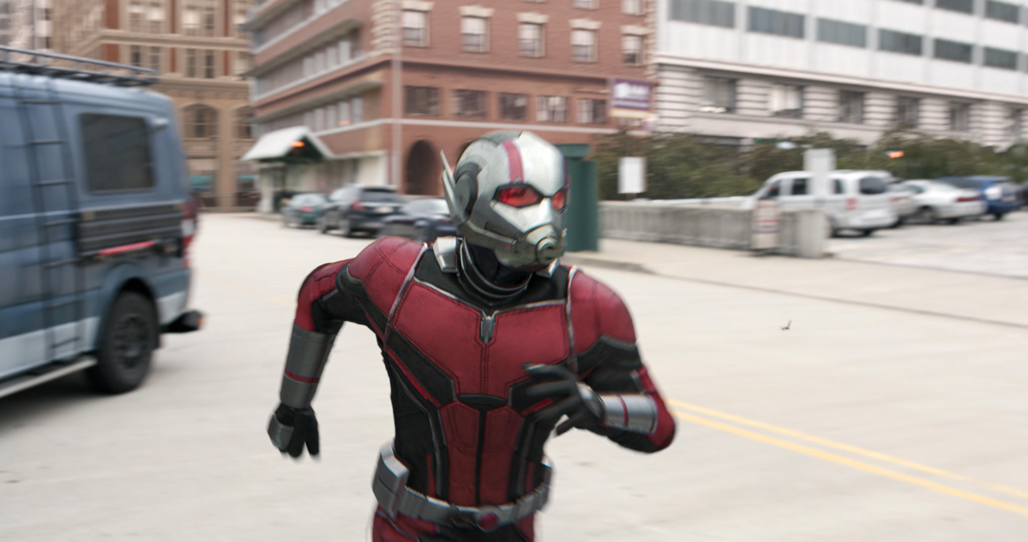 ANTMAN AND THE WASP New HiRes Stills Spotlight Scott & Hope Teaming