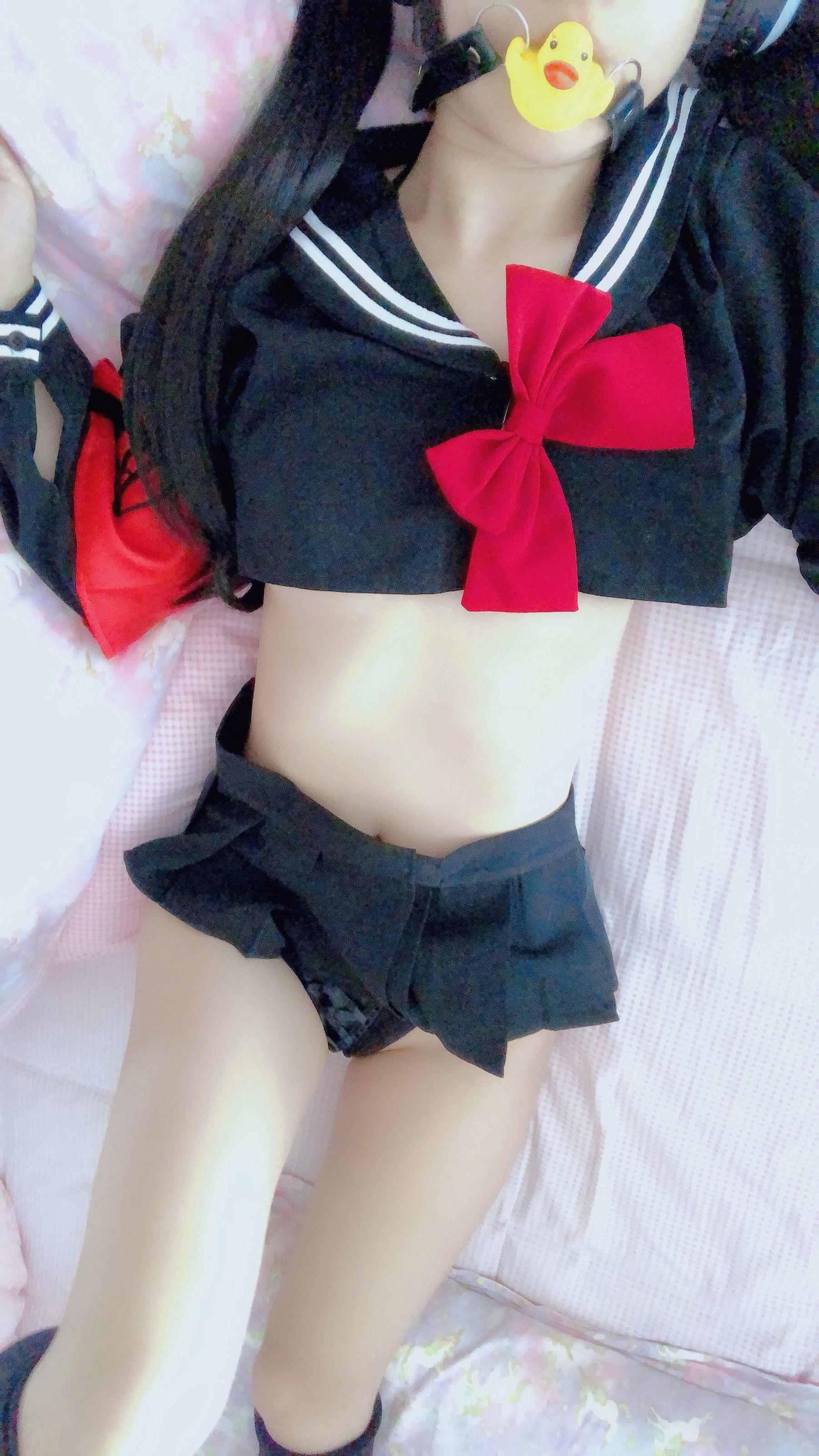 [网红COSER] 桜井宁宁 – 半乳制服 写真集(25)