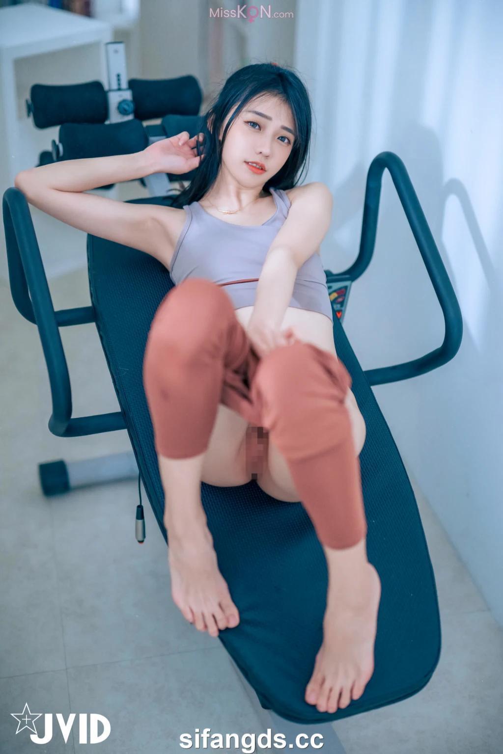 [JVID] 妍妍 Angel:【禁忌瑜珈課程】 瑜珈教練的秘密 裸體私人課程 (224 photos )(132)