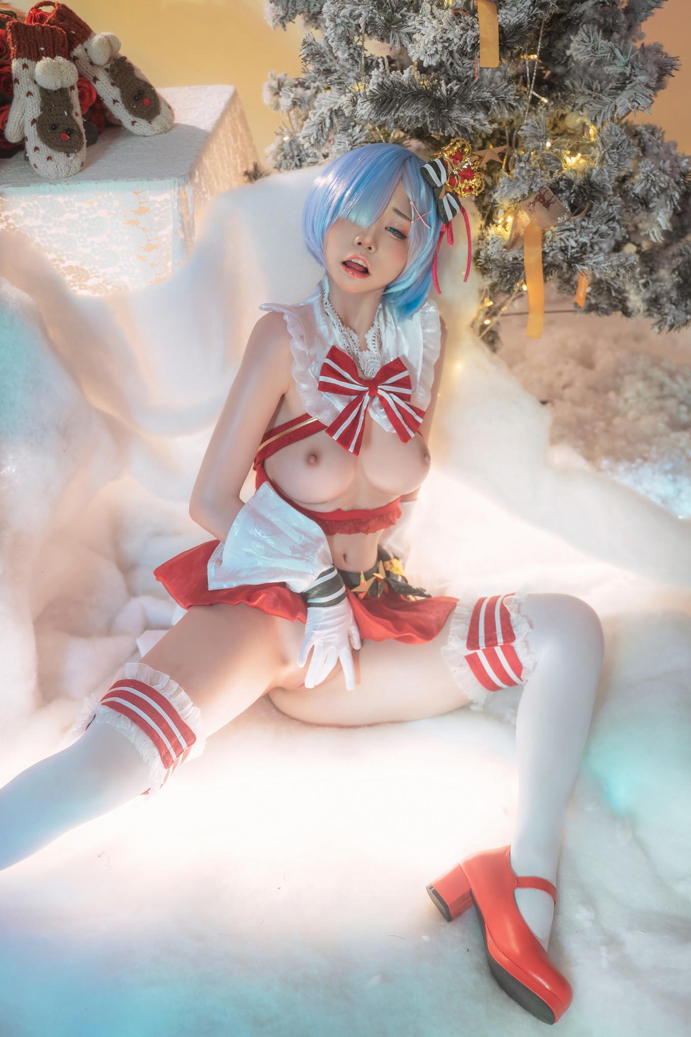 Nekokoyoshi 爆机少女喵小吉, 写真集 Christmas Begins(22)