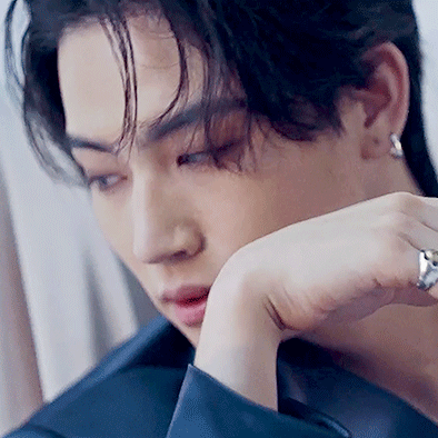Voir un profil - Yeon-Min Lee QCGoapuA_o