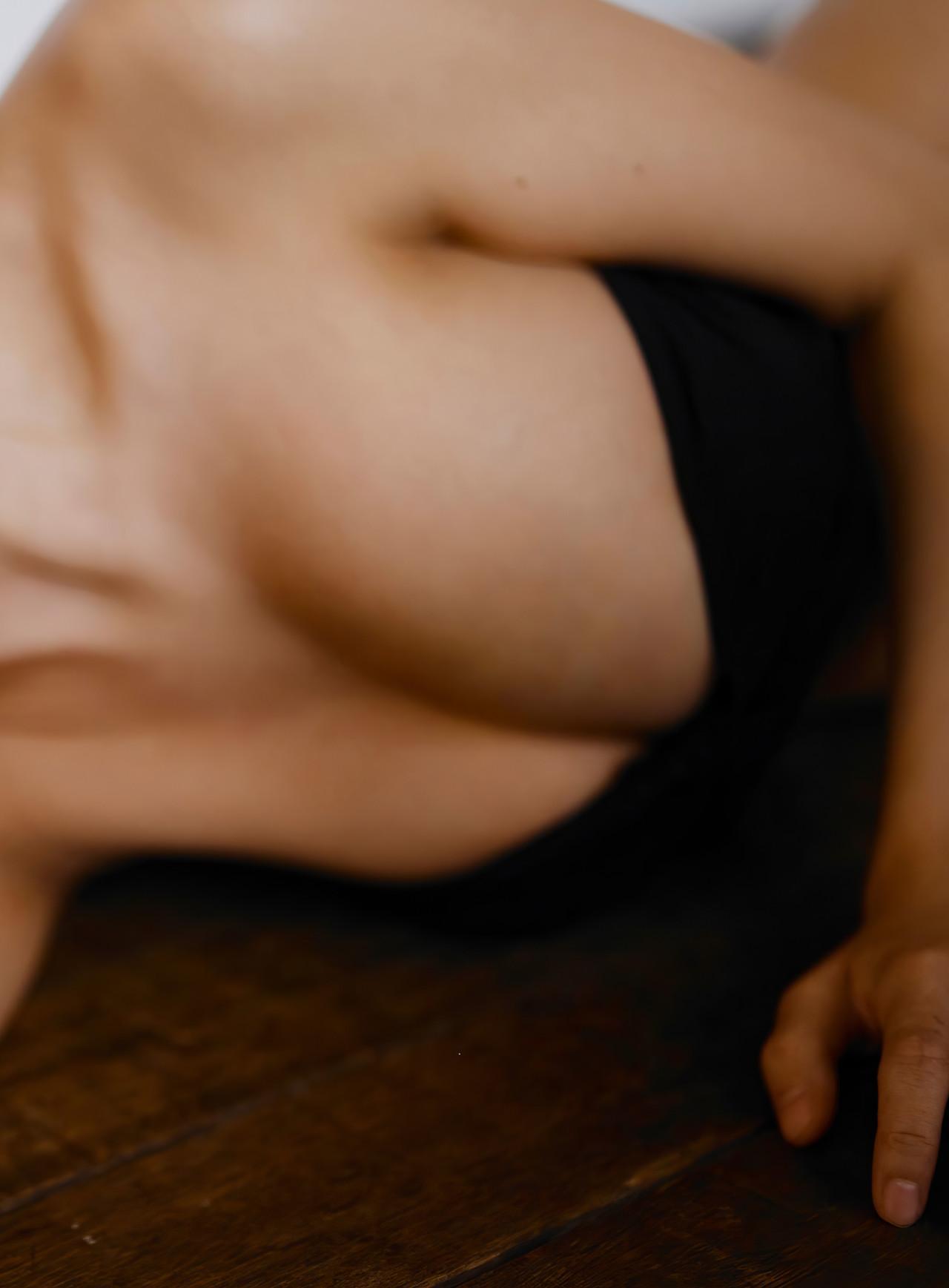 Kisumi Amau 天羽希純, デジタル写真集 「はじめまして“あまう きすみ”です」(21)