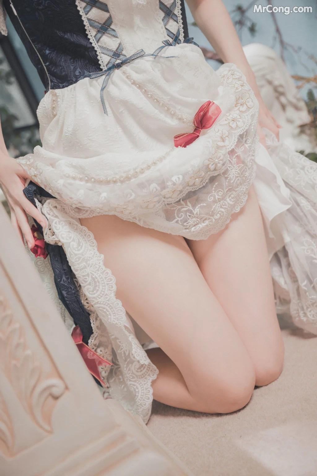 [Patreon] Azuki: Aug 2022 (77 photos)(64)