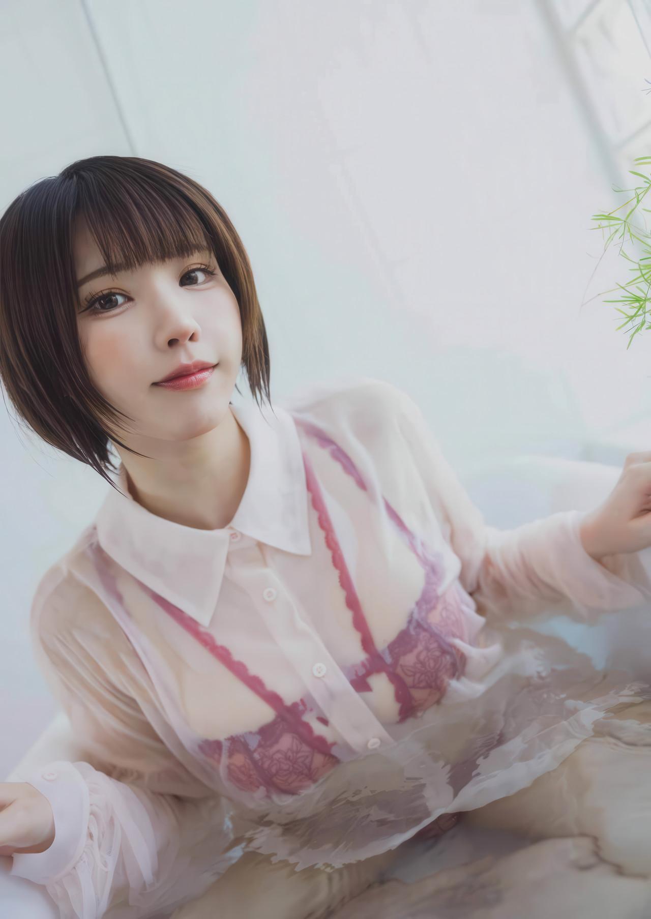 Enako えなこ, Young Gangan 2025 No.17 (ヤングガンガン 2025年17号)(13)