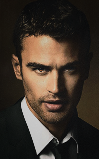 Theo James  SBvHalFf_o