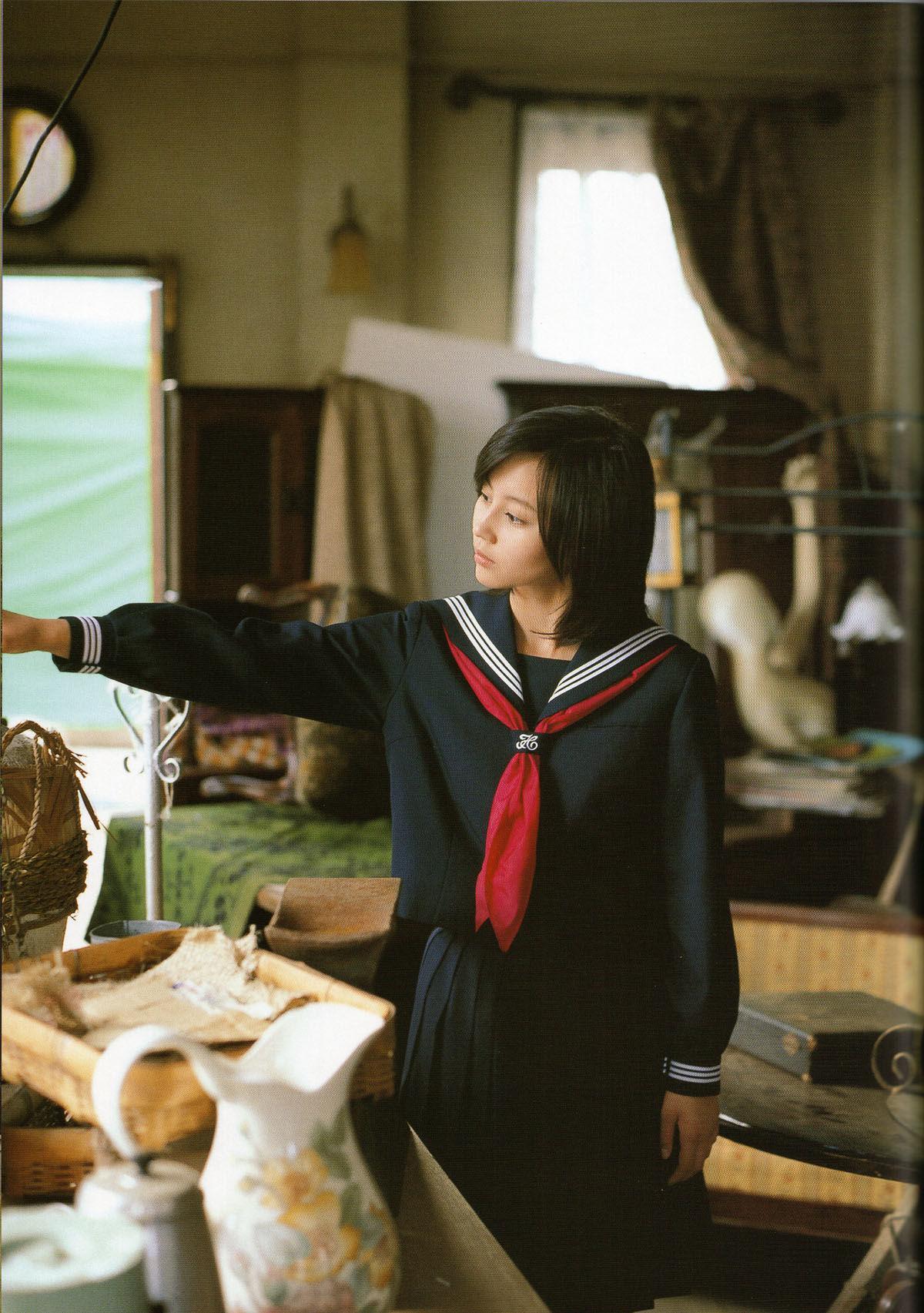 堀北真希《映画「アルゼンチンババア」ビジュアルBOOK》「Cinematic」写真集(81)