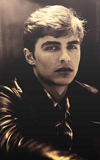 Dave Franco B7gTWgYN_o