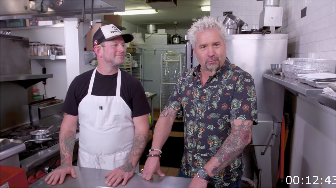 Diners Drive Ins And Dives S49E11 [1080p/720p] (x265) Bc84X2U1_o