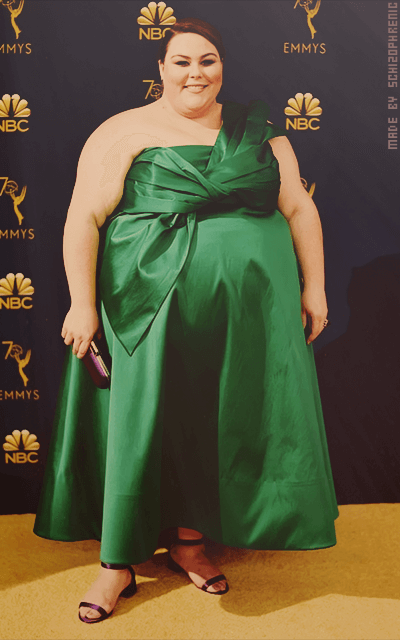 Chrissy Metz R0EwrNat_o