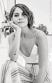 Willa Holland JrqntTu5_o