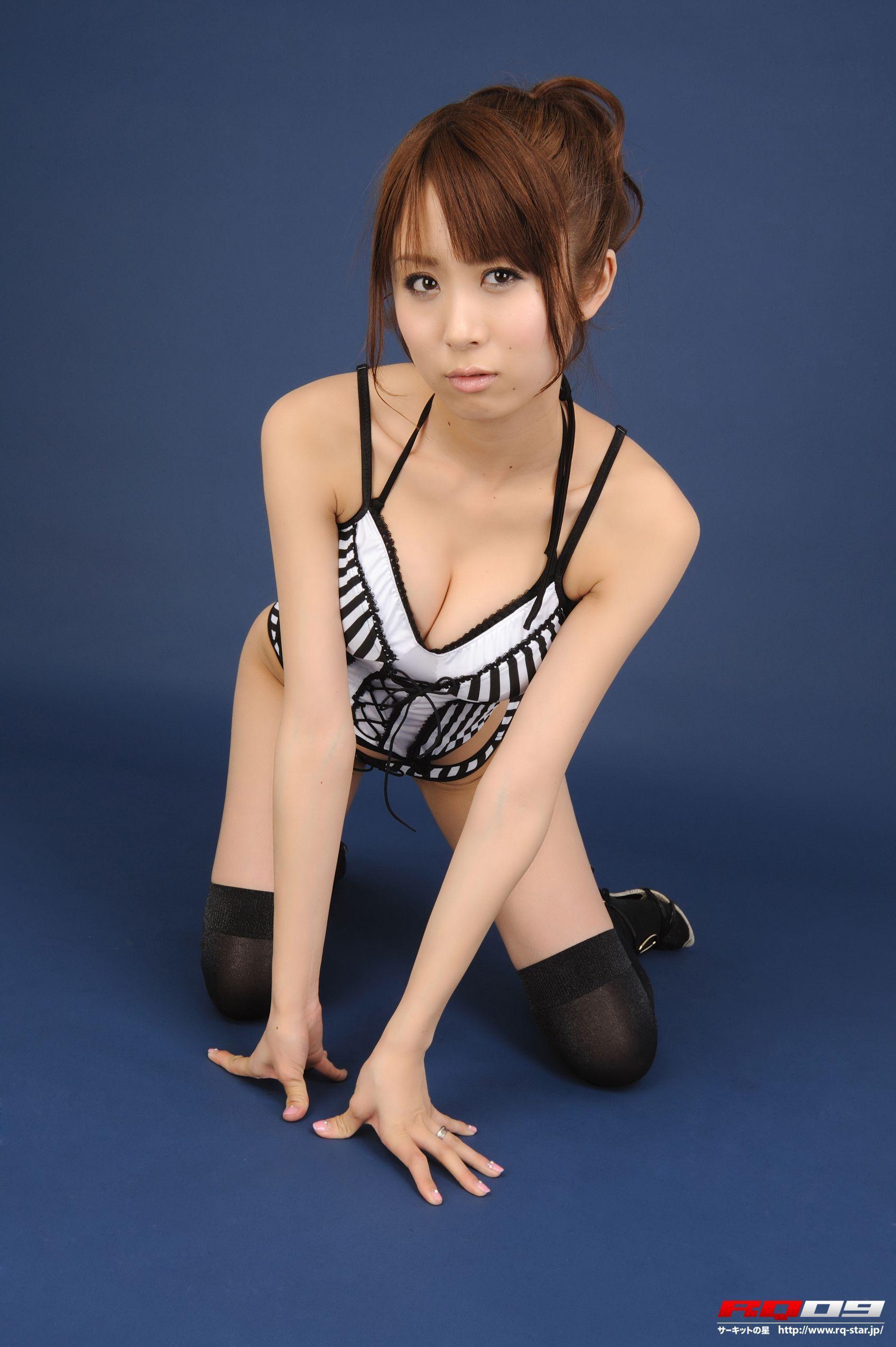 [RQ-STAR] NO.00134 我妻早央 Swim Suits – Black x White 写真集(169)