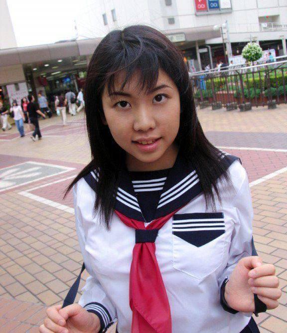 日本女生制服诱惑学生装写真[63P](1)