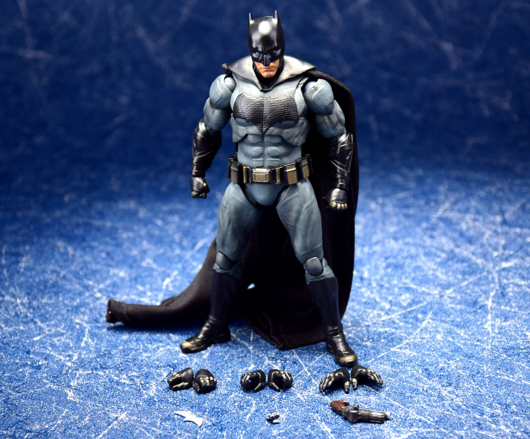 [Comentários] DC Comics S.H. Figuarts XLhu6VN2_o