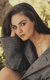 Mila Kunis KGQQAZEr_o