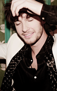 Ben Barnes KY7n8CQ8_o