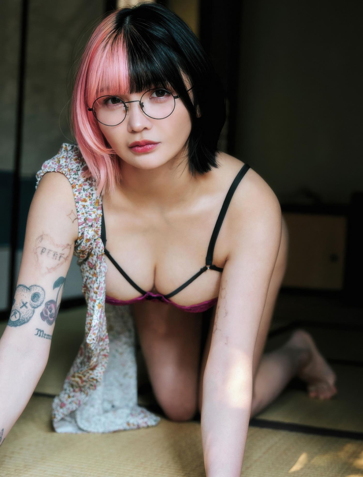 岡田紗佳・ちゅきめろでぃ・高木悠未, Weekly SPA! 2025.03.04 (週刊SPA! 2025年3月4日号)(3)