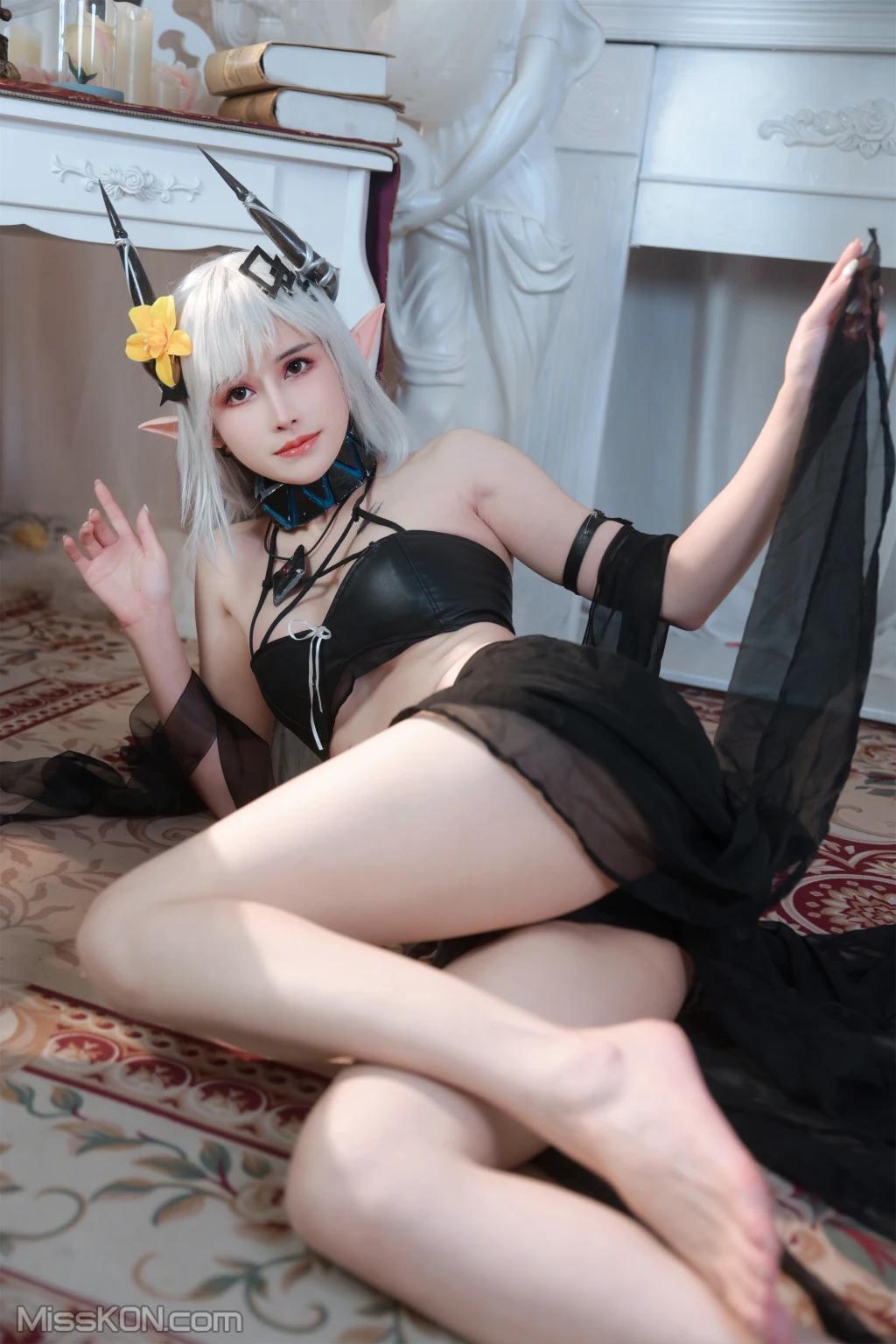 Coser@鹿八岁: 明日方舟 泥岩 (16 photos)(1)