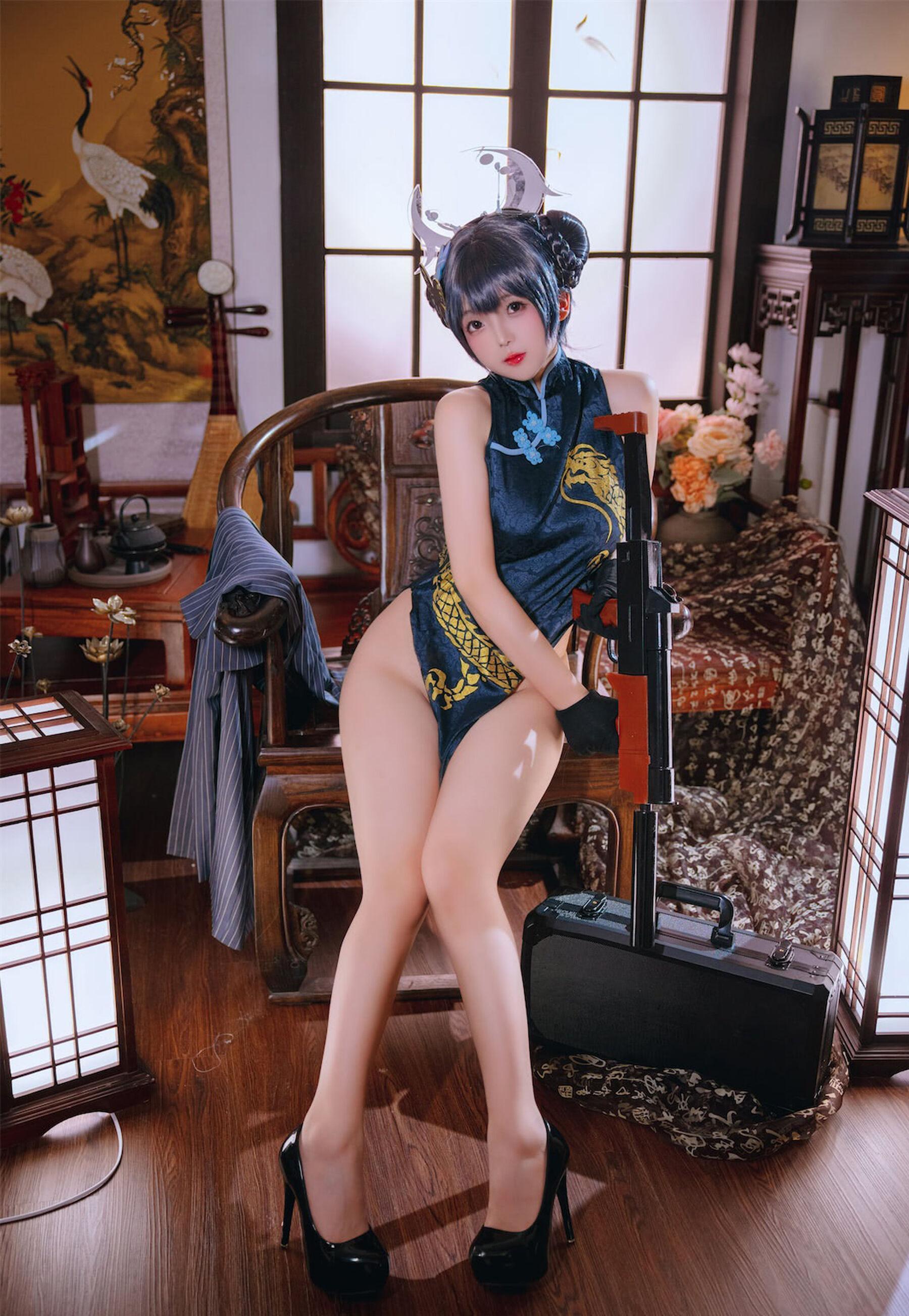 未分类性感写真 日奈_娇《碧蓝档案妃咲》(1)