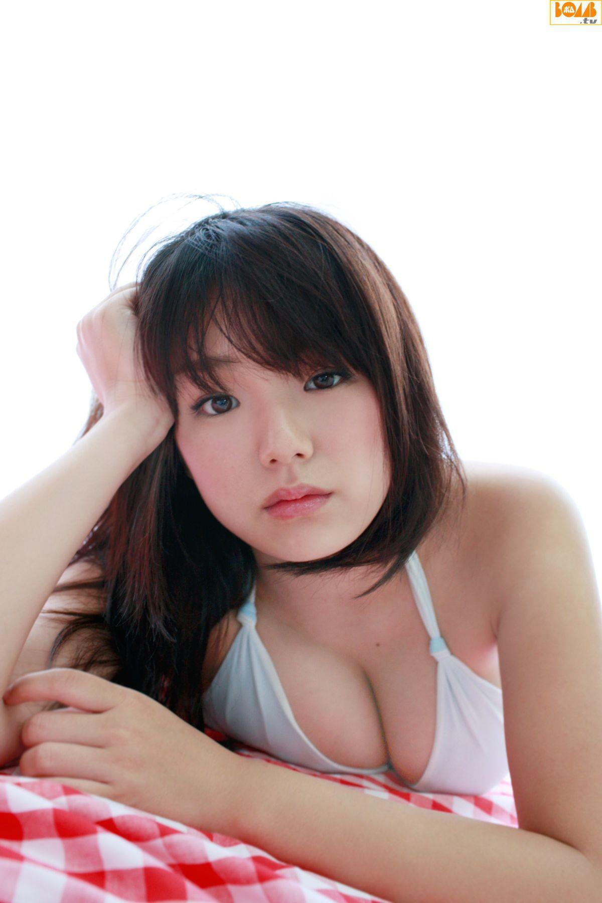 [Bomb.TV] 2010年08月刊 Ai Shinozaki 筱崎爱/篠崎愛 写真集(28)