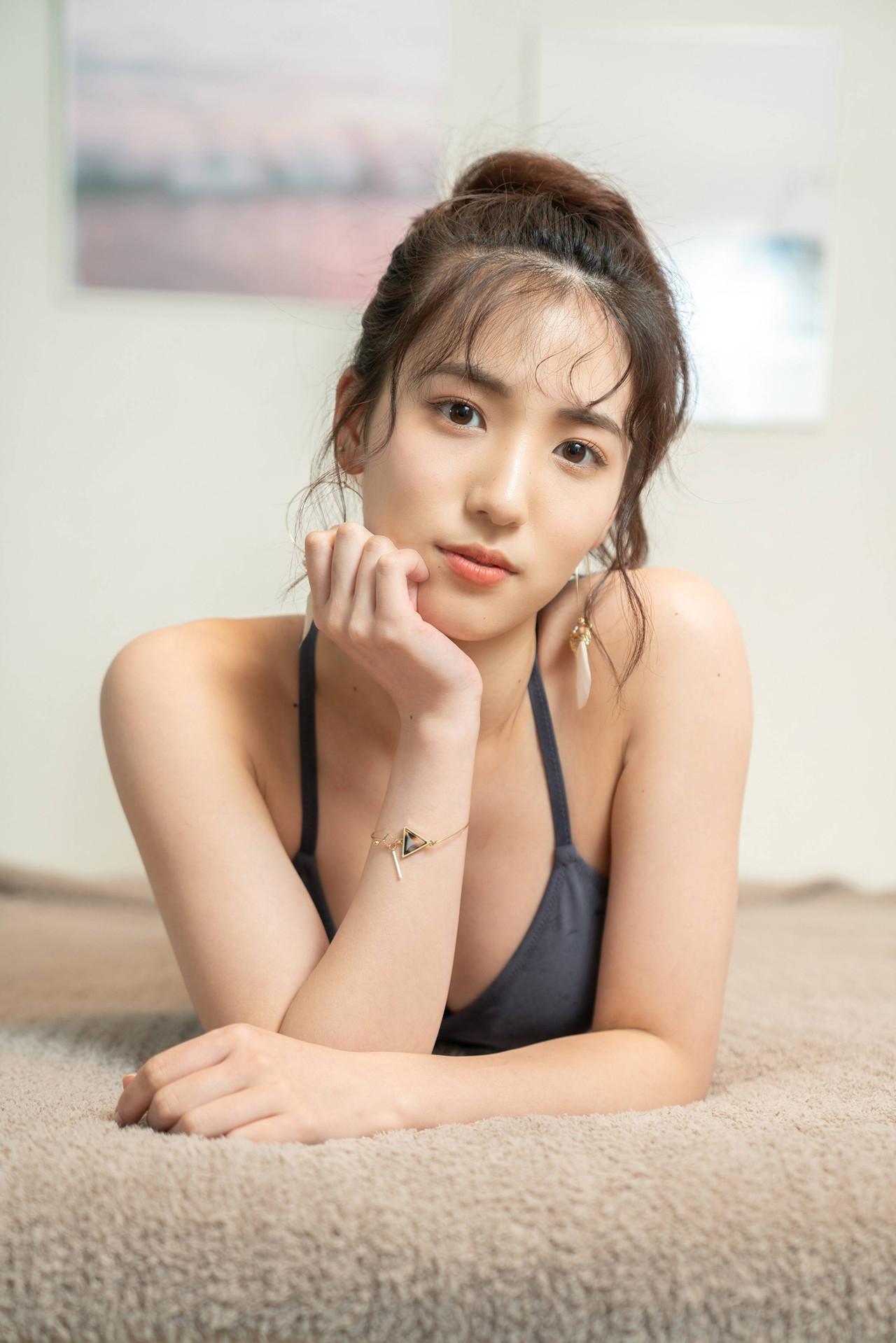 Miu Shitao 下尾みう, 写真集 48Times Premium Album Set.02(23)