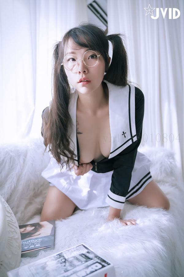 双马尾清纯学生妹Bunny - JK制服(18)