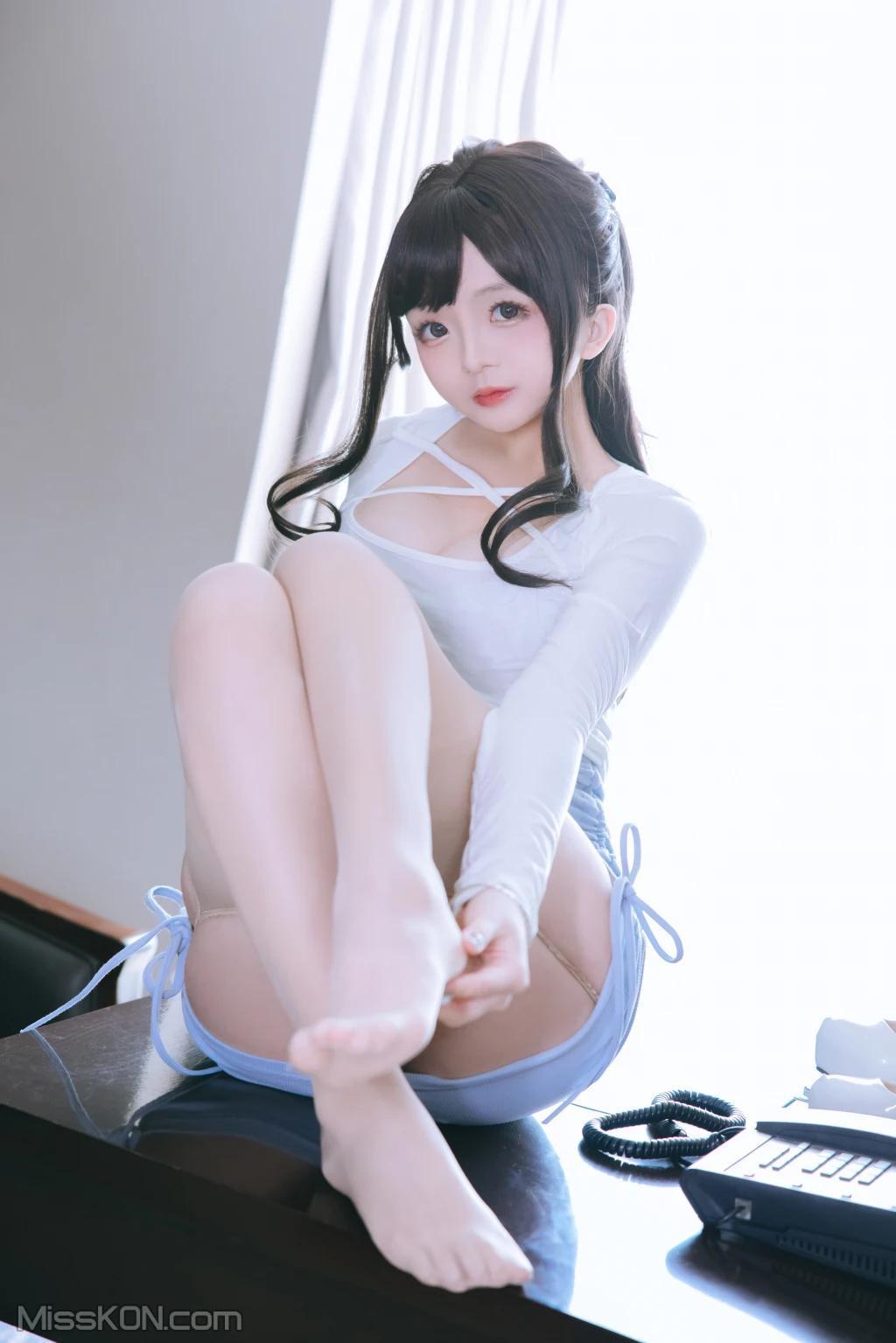 Coser@日奈娇: 包臀裙秘书 (110 photos)(103)