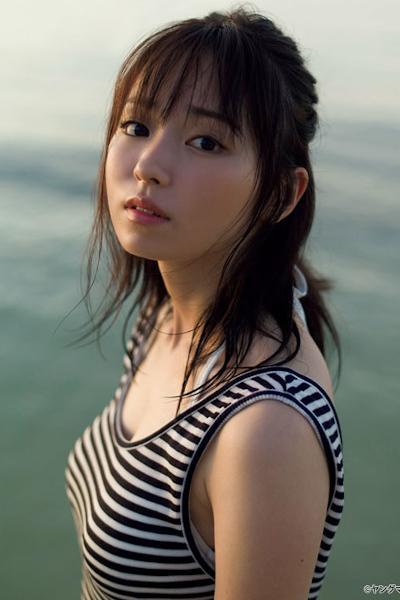 Yui Imaizumi 今泉佑唯, Young Magazine 2019 No.42 (ヤングマガジン 2019年42号)