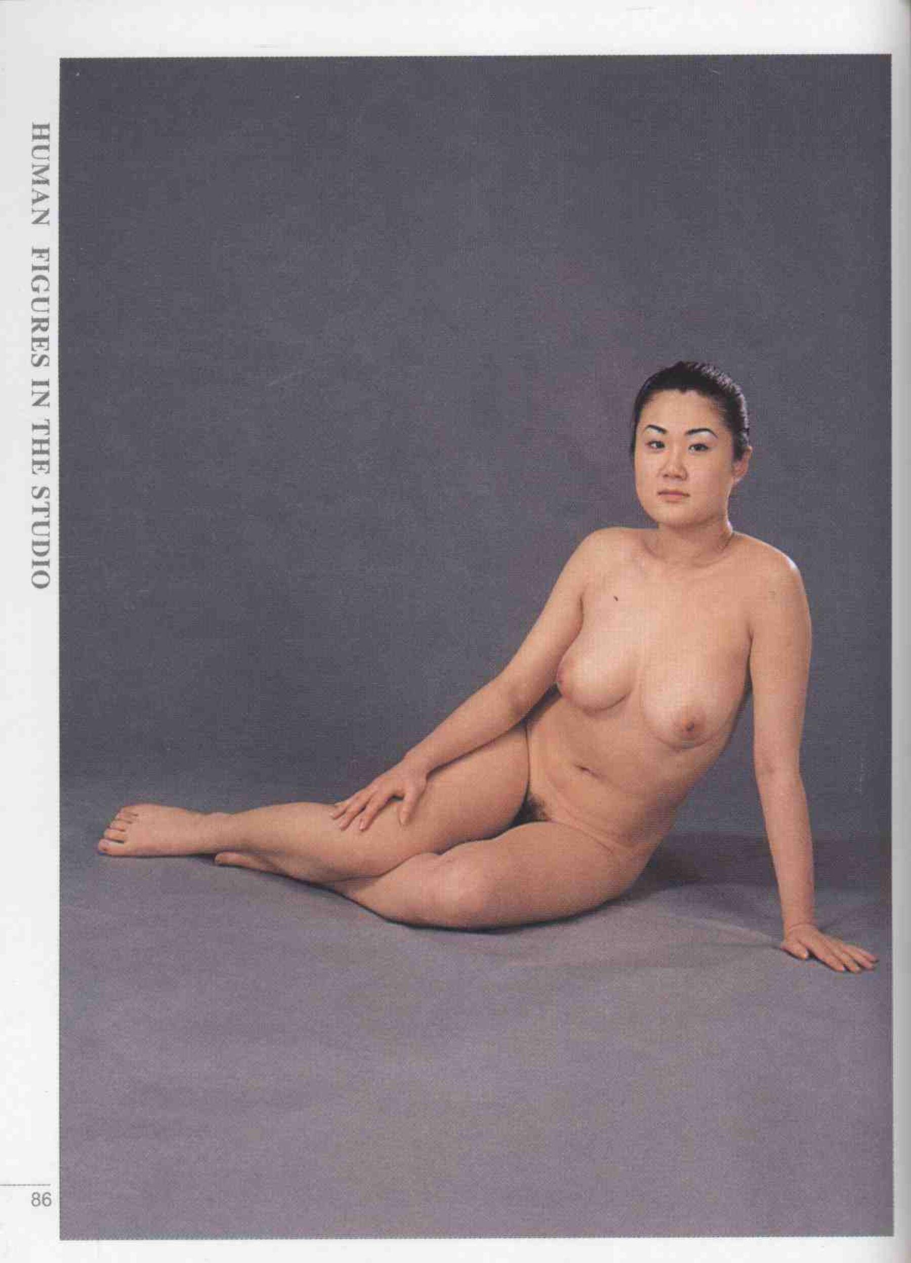 书籍扫描 实用人体模特摄影·坐姿篇(91)