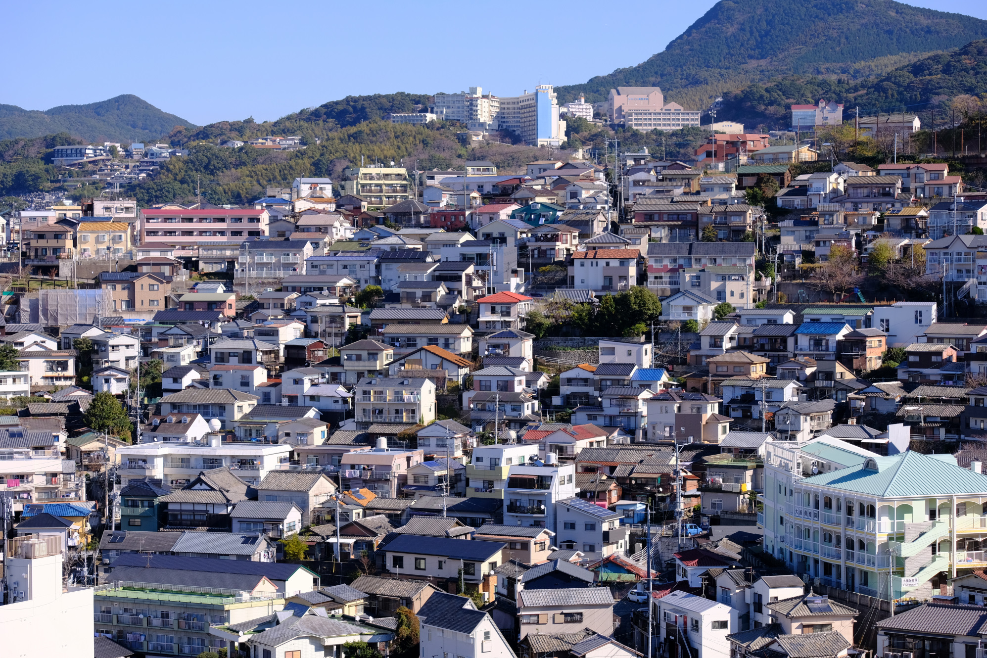 長崎県「みんな、長崎に移住してくれ」