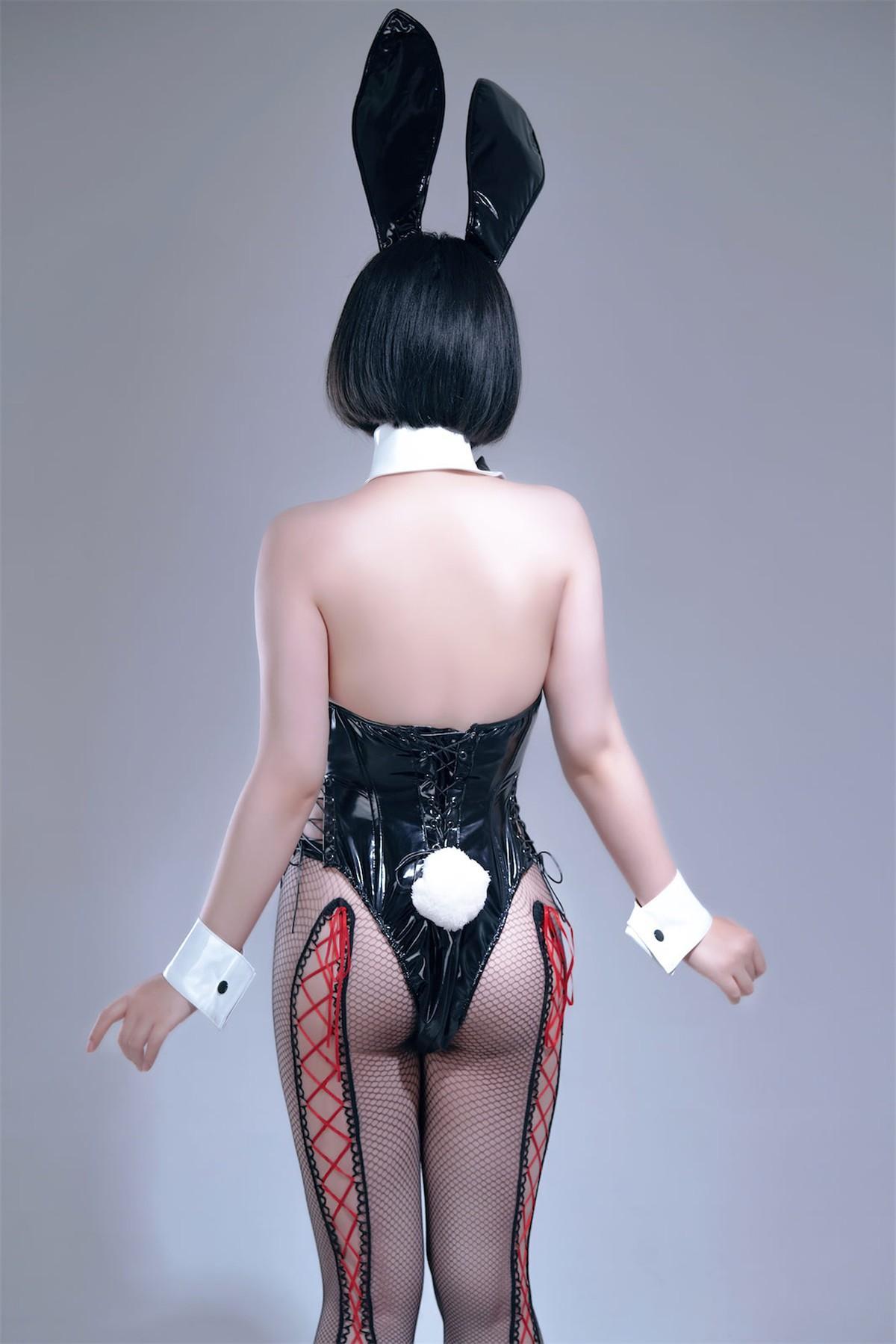 Cosplay 半半子 Bunny(15)