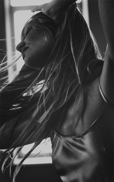 modelka - Candice Swanepoel  U1eqbHT8_o