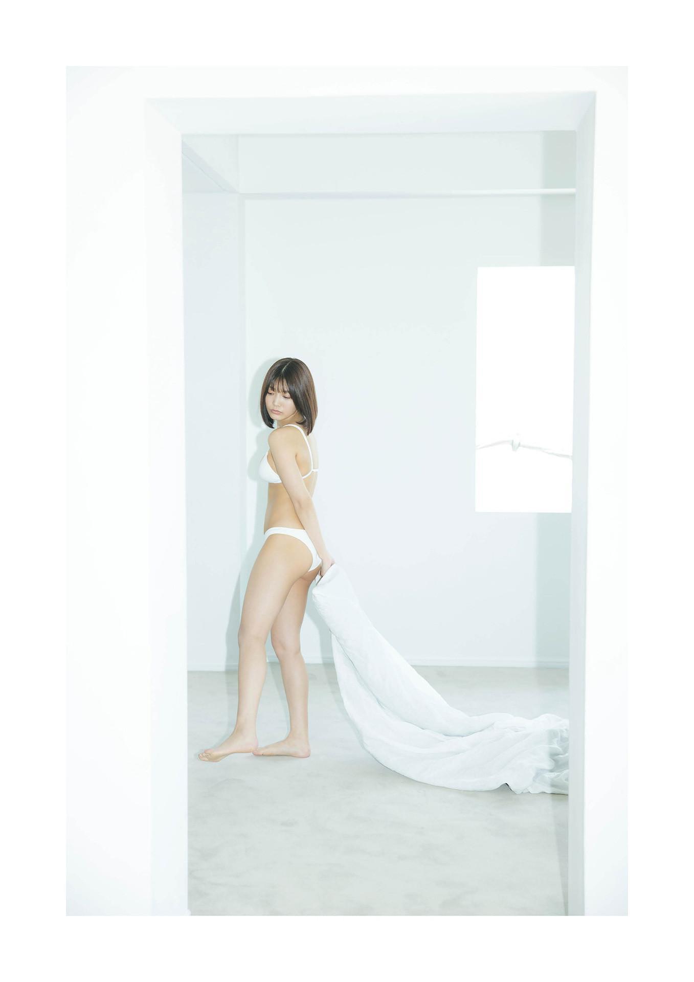 Reona Matsushita 松下玲緒菜, STRiKE! DIGITAL PHOTOBOOK 「Take Off」 Set.01(15)