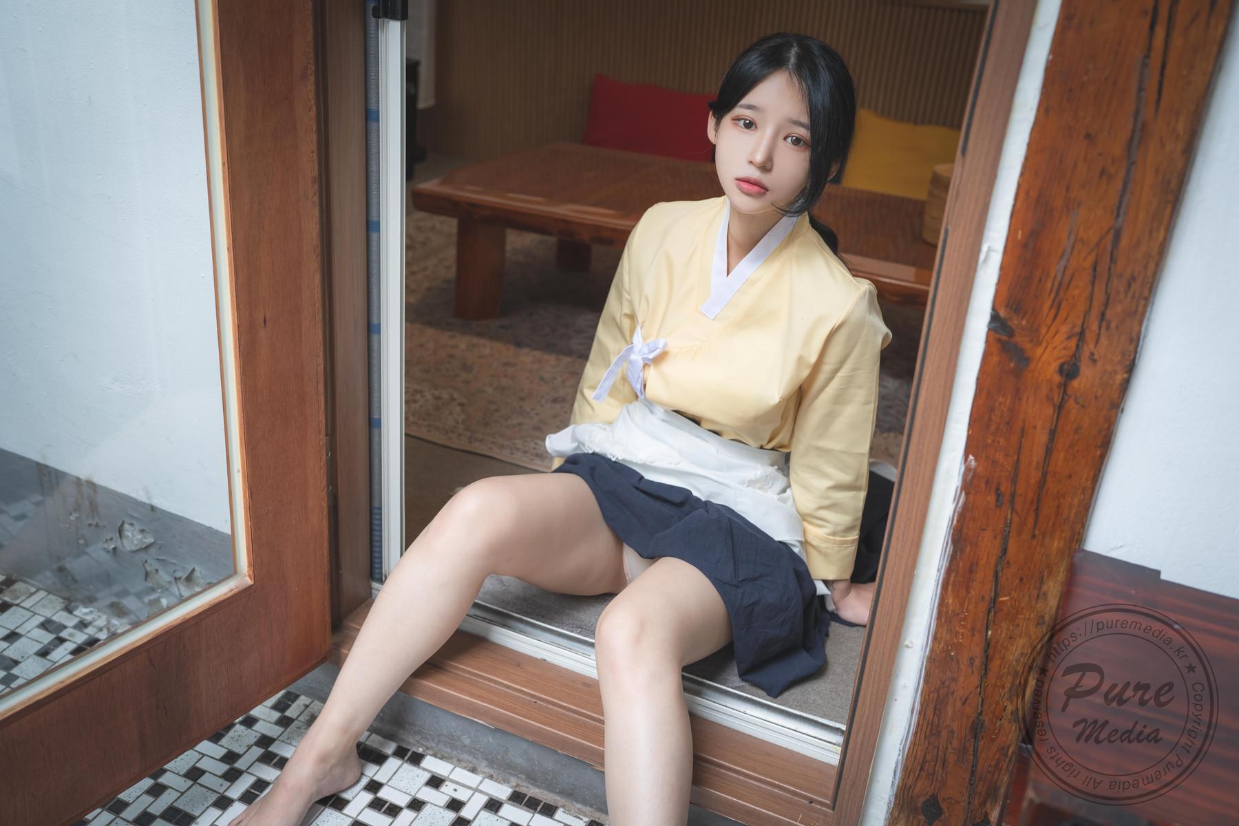 Yeha 예하, [PURE MEDIA] Vol.210 누드 디지털화보 Set.01(14)