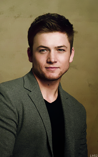 Taron Egerton QcI8b4mH_o