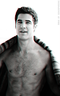 Darren Criss Bl73QguR_o